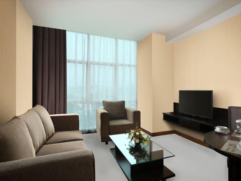 เบสต เวสเทิร์น เดอะ ลากูน โฮเต็ล Hotel มานาโด ภายนอก รูปภาพ