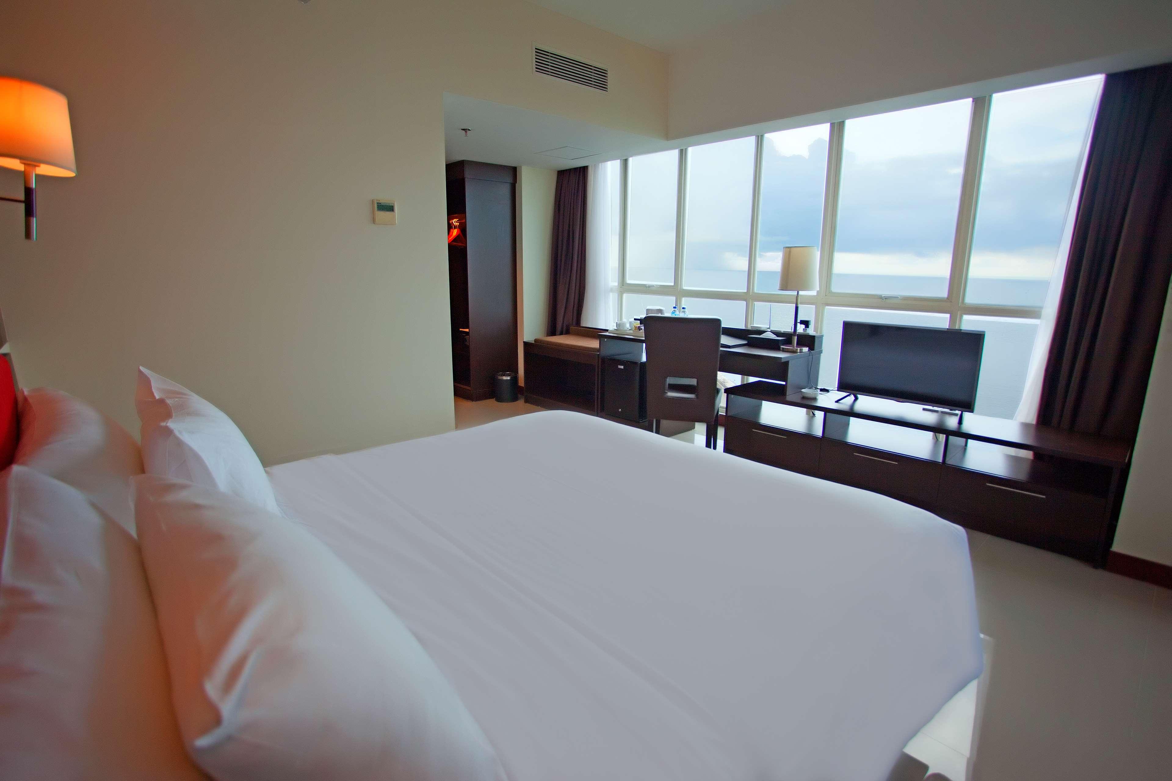เบสต เวสเทิร์น เดอะ ลากูน โฮเต็ล Hotel มานาโด ภายนอก รูปภาพ