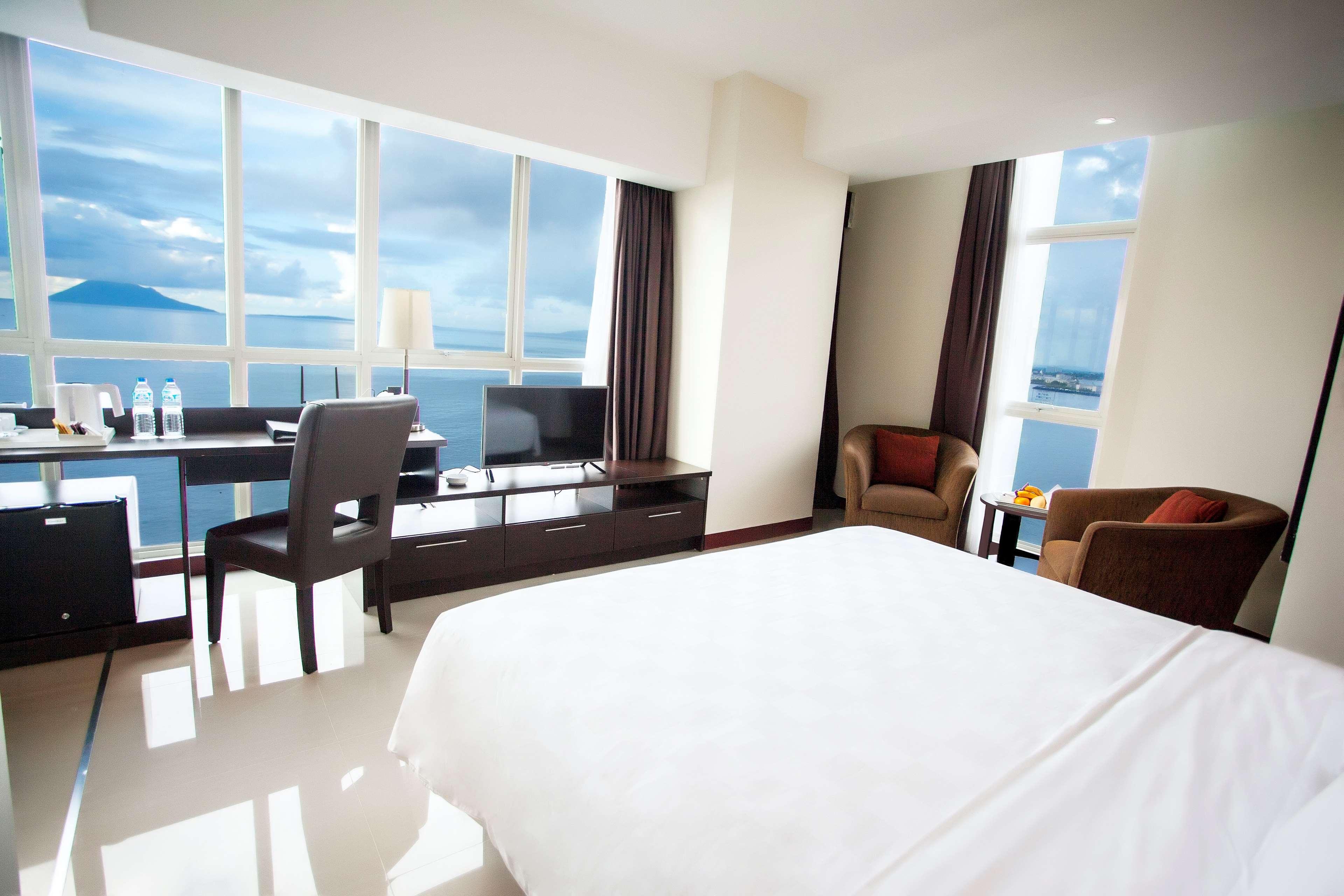 เบสต เวสเทิร์น เดอะ ลากูน โฮเต็ล Hotel มานาโด ภายนอก รูปภาพ