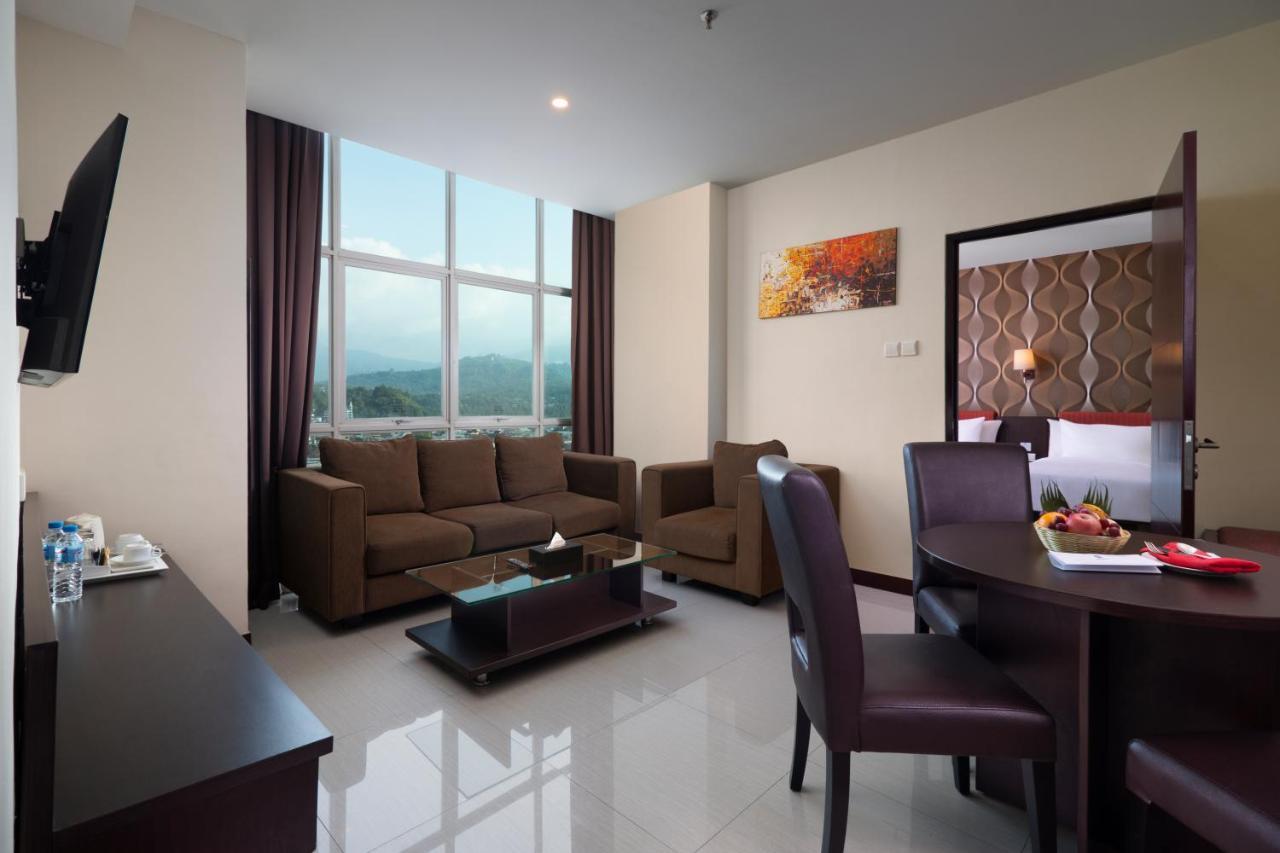 เบสต เวสเทิร์น เดอะ ลากูน โฮเต็ล Hotel มานาโด ภายนอก รูปภาพ
