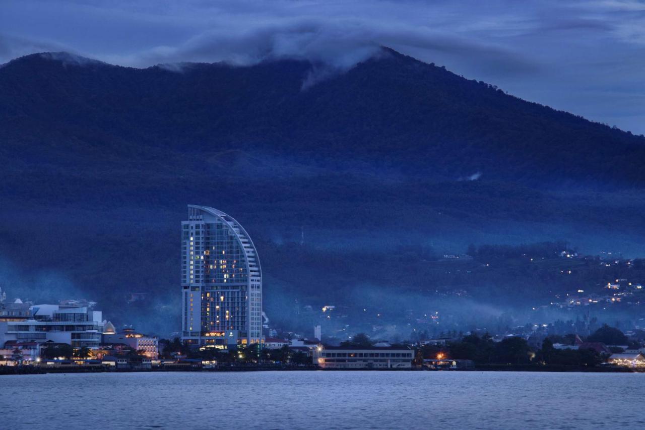 เบสต เวสเทิร์น เดอะ ลากูน โฮเต็ล Hotel มานาโด ภายนอก รูปภาพ