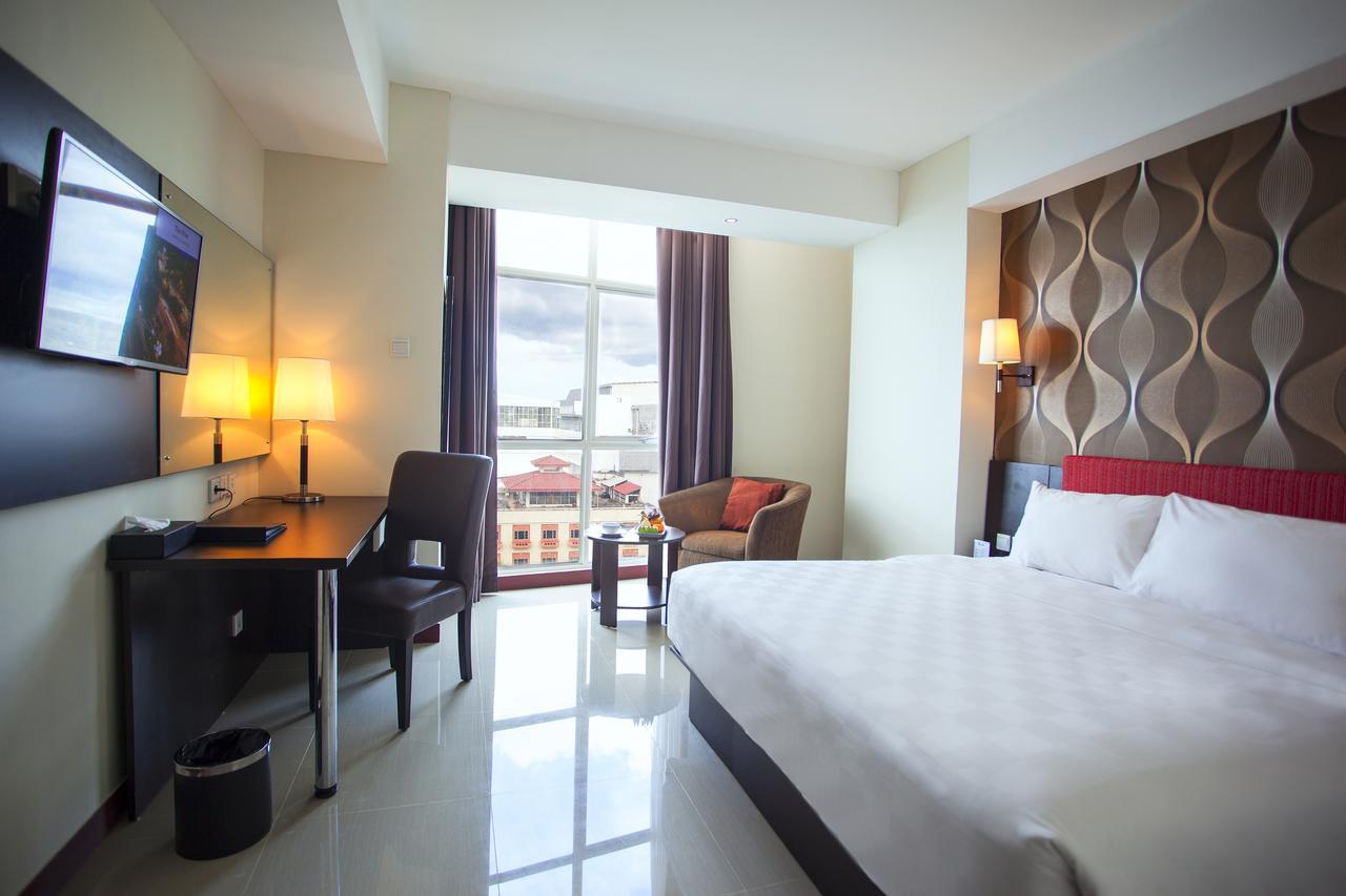 เบสต เวสเทิร์น เดอะ ลากูน โฮเต็ล Hotel มานาโด ภายนอก รูปภาพ